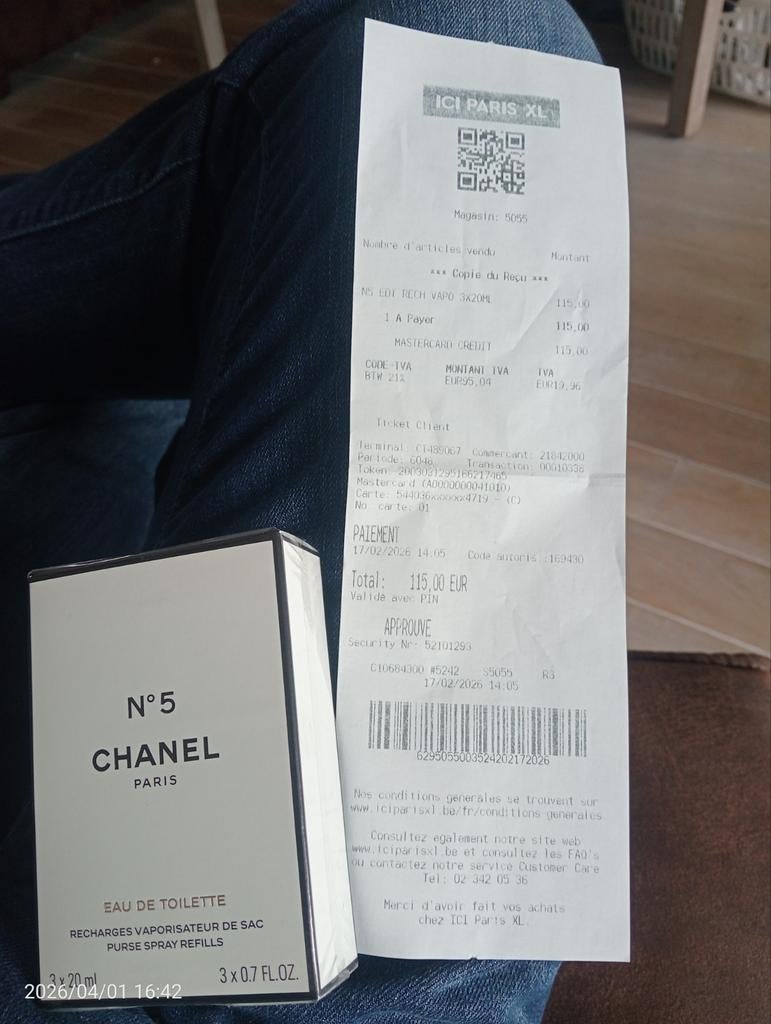 Chanel N 5, Enlèvement