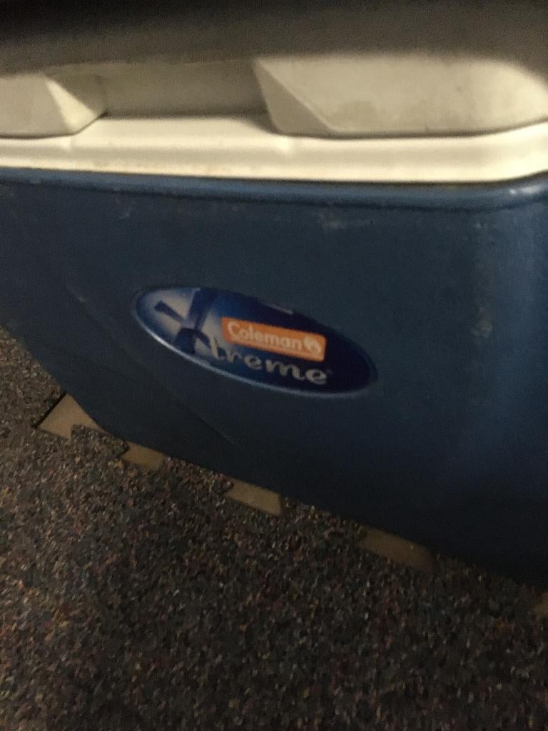 Draagbare blauwe koelbox COLEMAN 69 L, Caravans en Kamperen, Koelboxen, Ophalen, Gebruikt, Koelbox, Koelelement