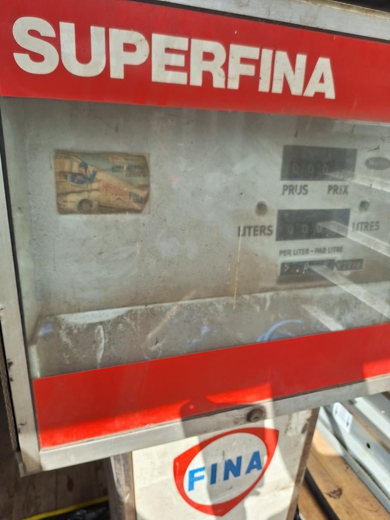 Benzinepomp fina, Verzamelen, Ophalen