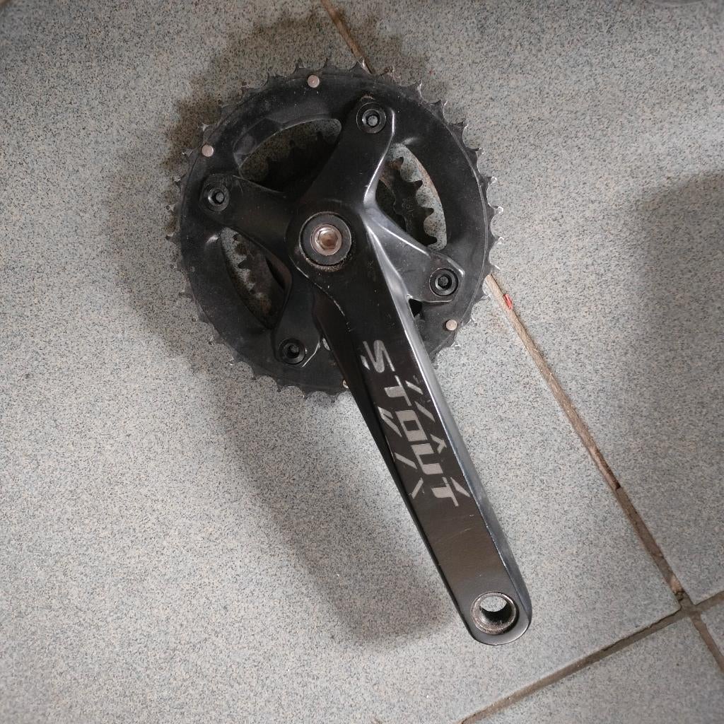 Trapstel/ crankstel mountain bike, Vélos & Vélomoteurs, Vélos Pièces, Specialized, Pédalier ou Pédales, Comme neuf, Enlèvement