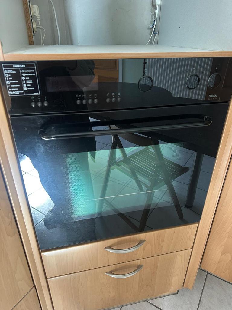 Four encastrable, Enlèvement, Comme neuf, Four