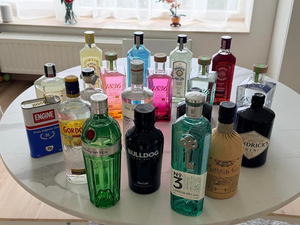 Lot de 19 bouteilles, Enlèvement, Neuf, Verre