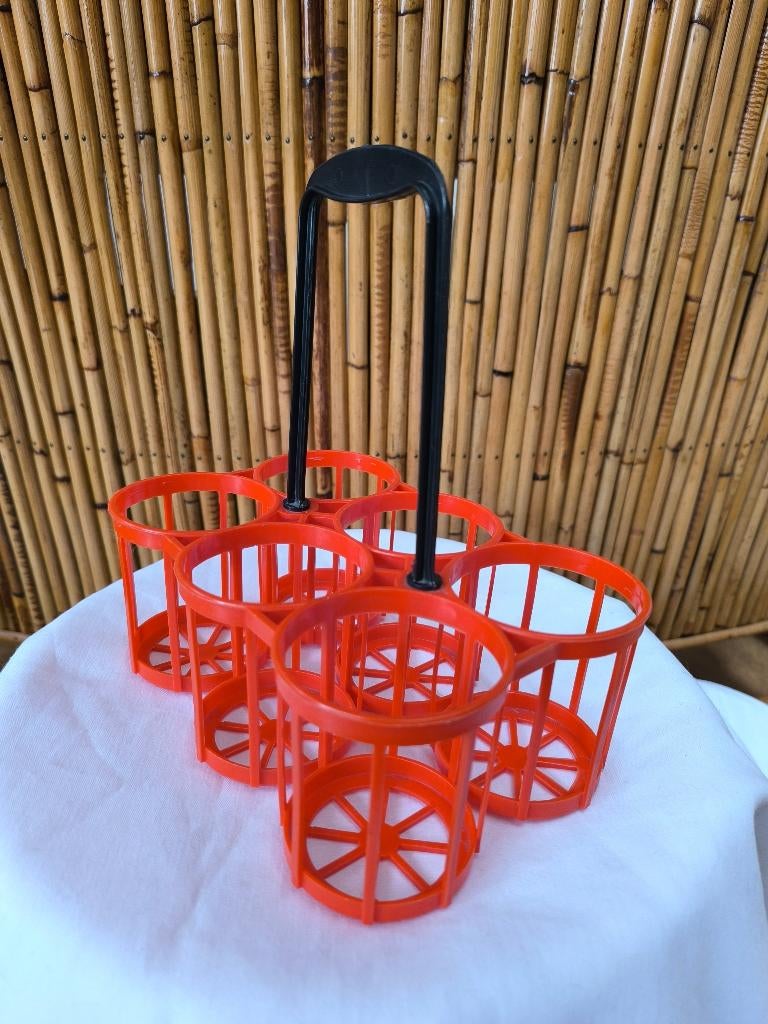 Porte bouteilles vintage 1960 en plastique orange & noir, Maison & Meubles, Moins de 50 cm, Enlèvement ou Envoi, Synthétique, 5 à 15 bouteilles