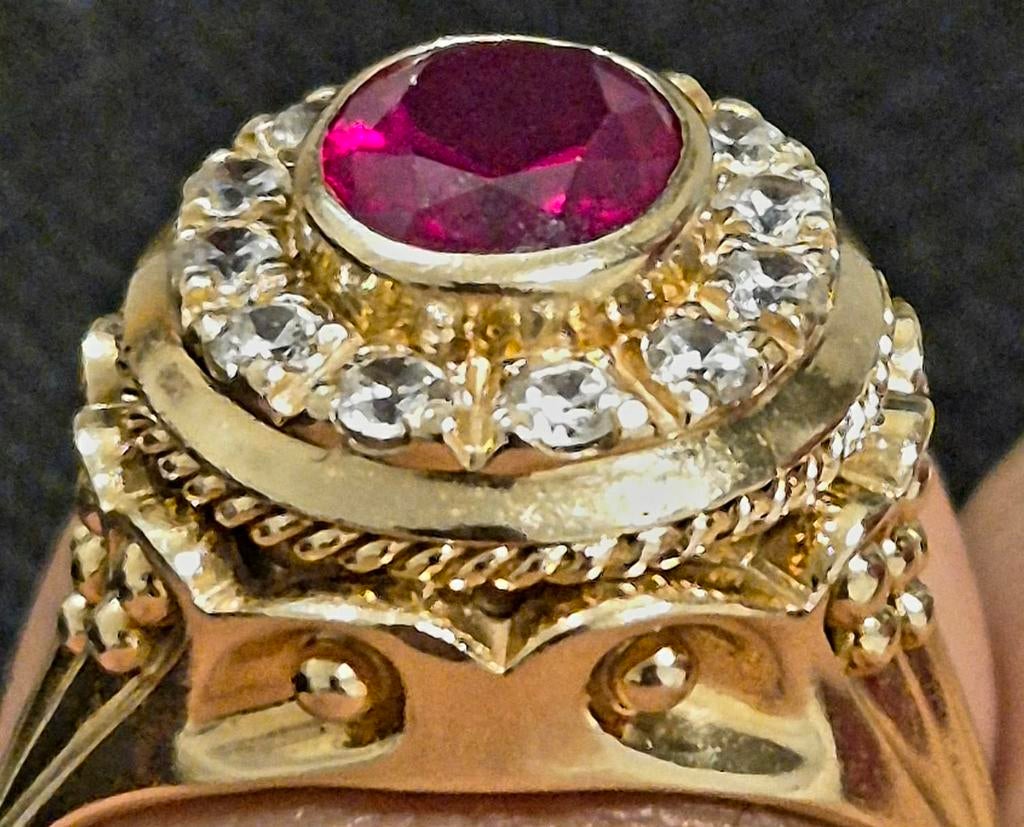 14 karaat gouden vintage ring, Handtassen en Accessoires, Ophalen, Zo goed als nieuw