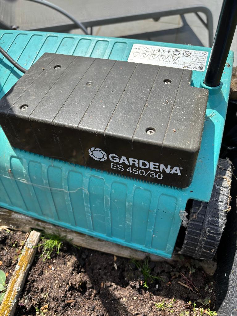 Aérateur de pelouse, Jardin & Terrasse, Tondeuses à gazon, Moins de 30 cm, Enlèvement, Utilisé, Tondeuse à poutre