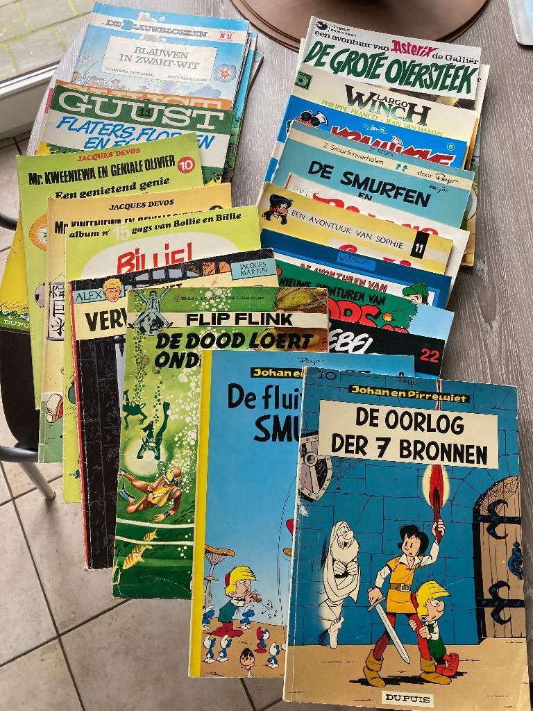 Lot van 44 strips, Boeken, Stripverhalen, Ophalen, Gelezen