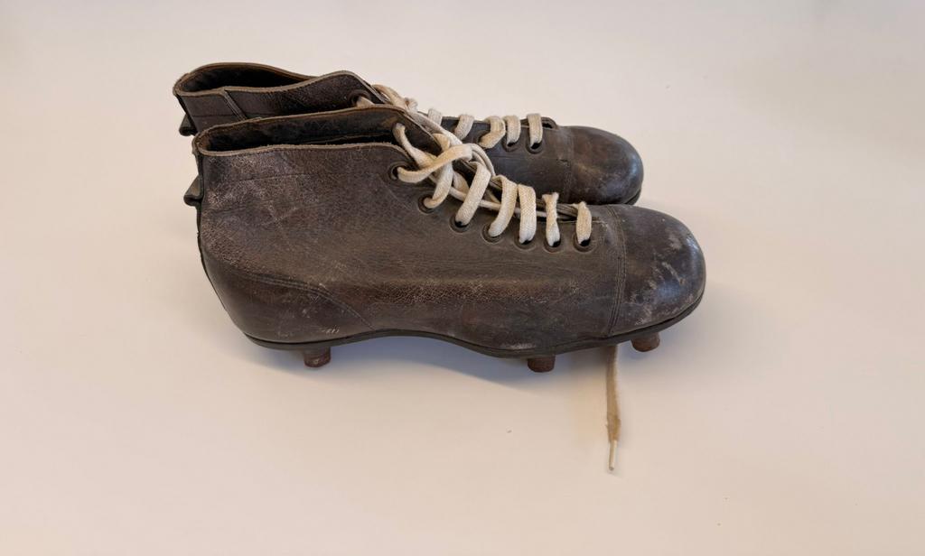 Antieke sportmemorablia, Antiek en Kunst, Ophalen