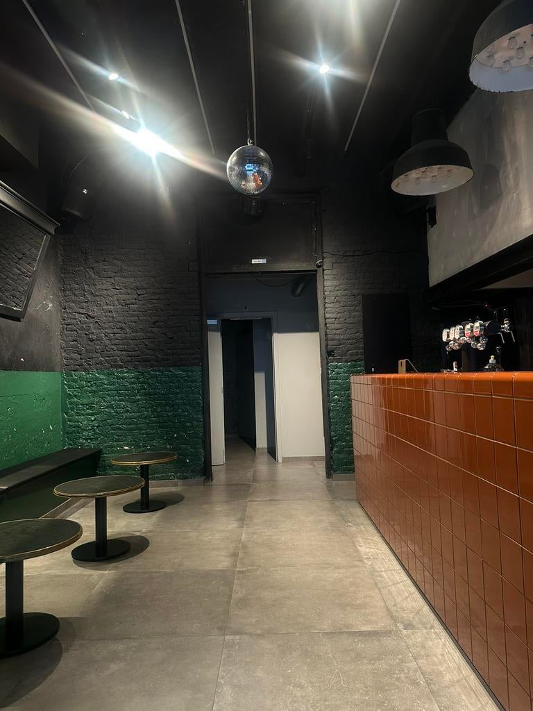 Handelspand met woonst op toplocatie in Brugge!, Zakelijke goederen, Exploitaties en Overnames