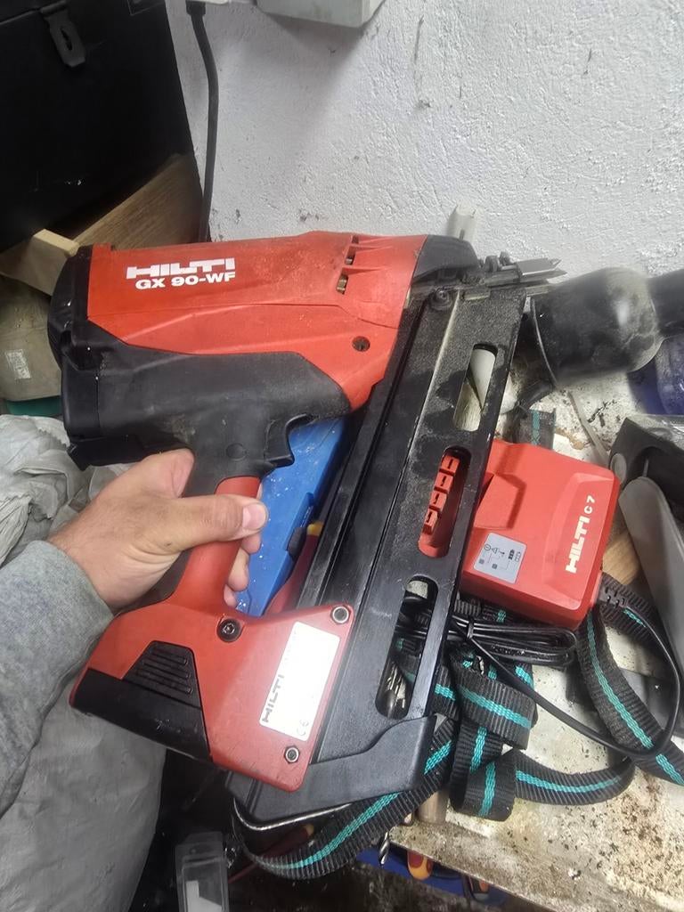 Spijkermachine, Ophalen