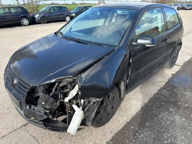 VOLKSWAGEN POLO ACCIDENTEE, Autos, Achat, Boîte manuelle, 5 portes, Particulier