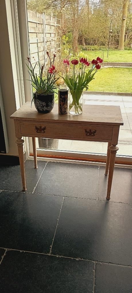 haltafeltje met schuif ( landelijke stijl), Ophalen