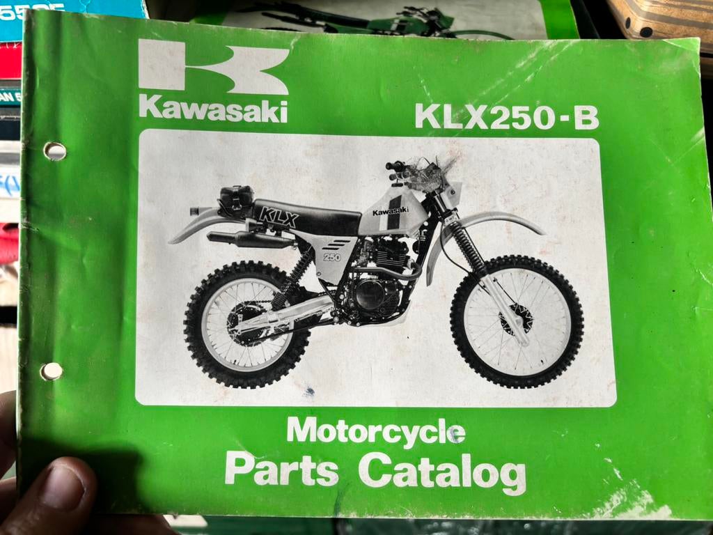 Kawasaki KLX250 1980- informations, Motos, Enlèvement ou Envoi, Kawasaki