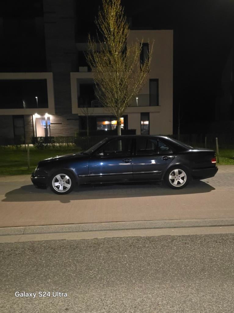 Mercedes e 220 cdl Diesel, Autos, Particulier, Diesel, Achat