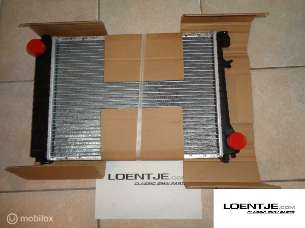 Radiateur BMW e30 320 325i nieuw, Gebruikt, Ophalen of Verzenden, BMW, BMW