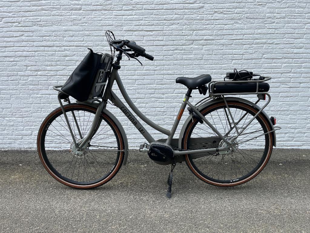 Cortina E-U4 Solid D50 Quarz Grey Matt, Gebruikt, Versnellingen, 0 zitjes, 50 tot 53 cm