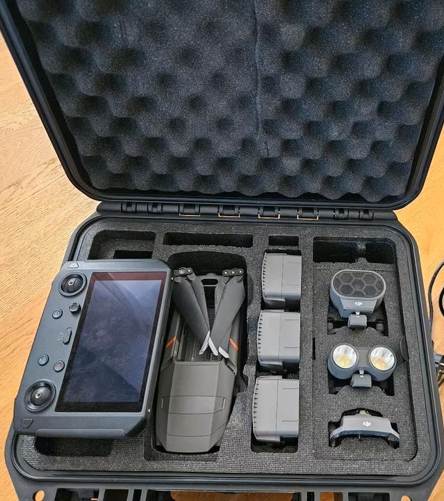 DJI Mavic 2 Zoom Enterprise avec  DJI RM500 smart controller, Drone avec caméra, Enlèvement ou Envoi, Qualité supérieure, DJI