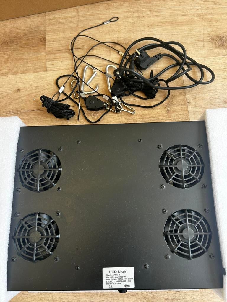 Apollo 8 kweeklamp, Enlèvement ou Envoi, Comme neuf, Lampe de croissance