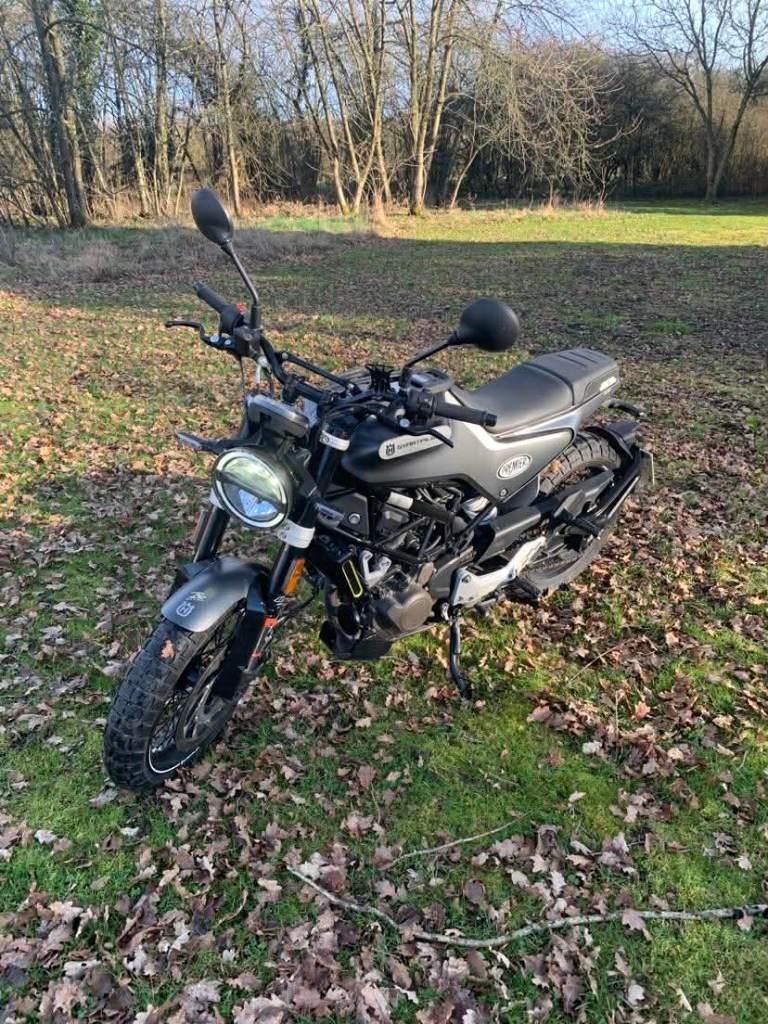 Husqvarna Svartpilen 125 2021, LED Verlichting, Particulier, 125 cc, Overig