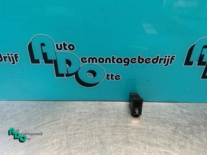 Commutateur rétroviseur d'un Iveco Daily (Daily 89-), -, 3 mois de garantie, Utilisé, Autres marques automobiles