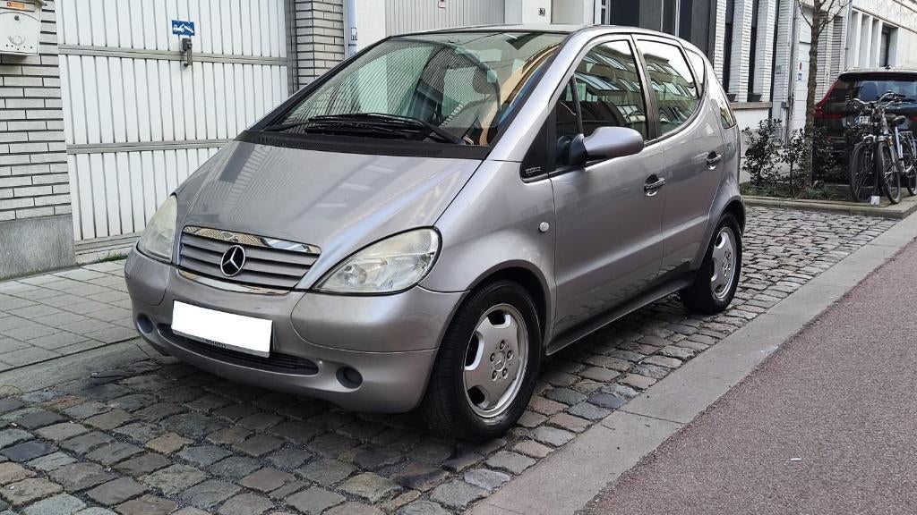 Mercedes A160 Automatiqe 118000 km, marchand ou export, Autos, Achat, Carnet d'entretien, 5 portes, Berline