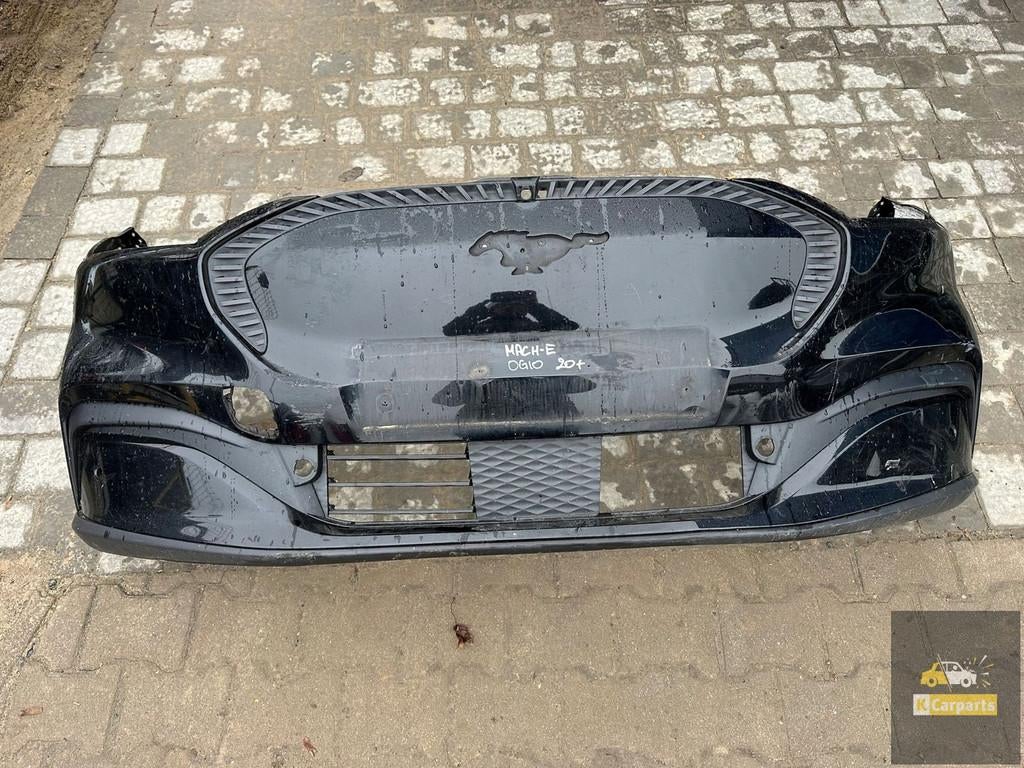 Pare-chocs avant Ford Mustang Mach-E, Pare-chocs, Info@ford.com, Ford Motor Company, American Road 1
48126  Dearborn