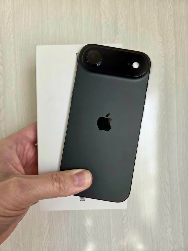 iPhone 17 Air 256gb NIEUW, factuur, hoesje, gehard glas, 256 GB, Zwart, Nieuw, Ophalen of Verzenden