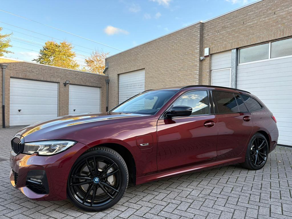 BMW 330e Touring Xdrive |12M Garantie|88 dkm|2022| M-Pakket|, Entreprise, Achat