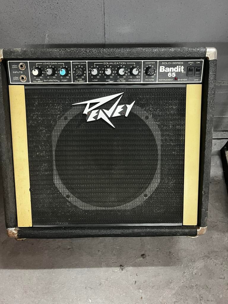 Gitaar versterker Peavey bandit 65, Muziek en Instrumenten, Ophalen, Zo goed als nieuw, Gitaar