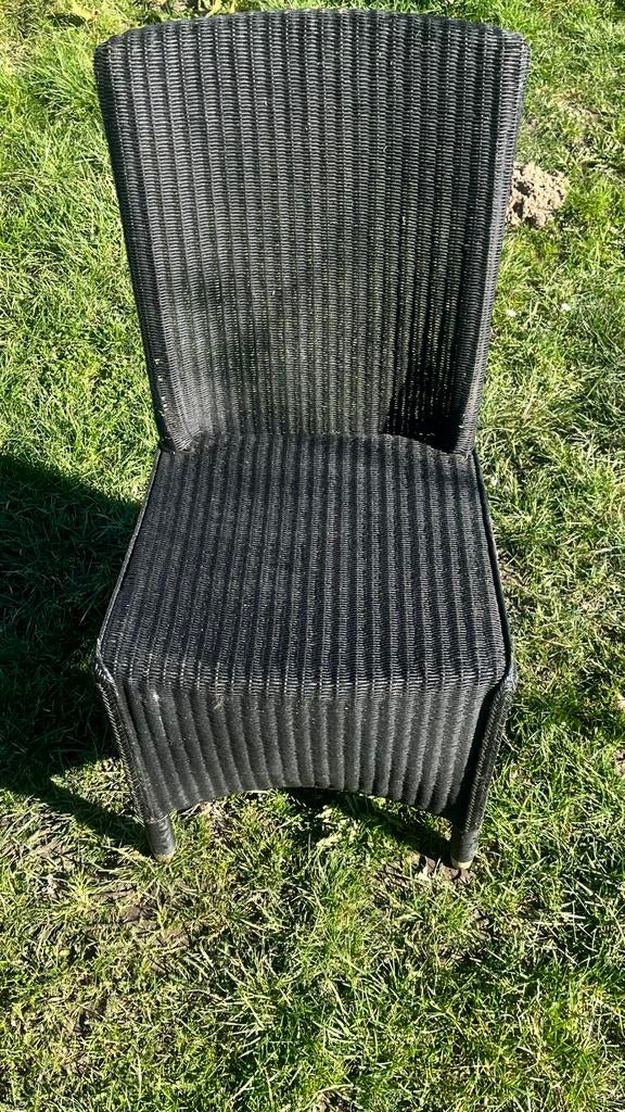 Stoelen gratis, Ophalen