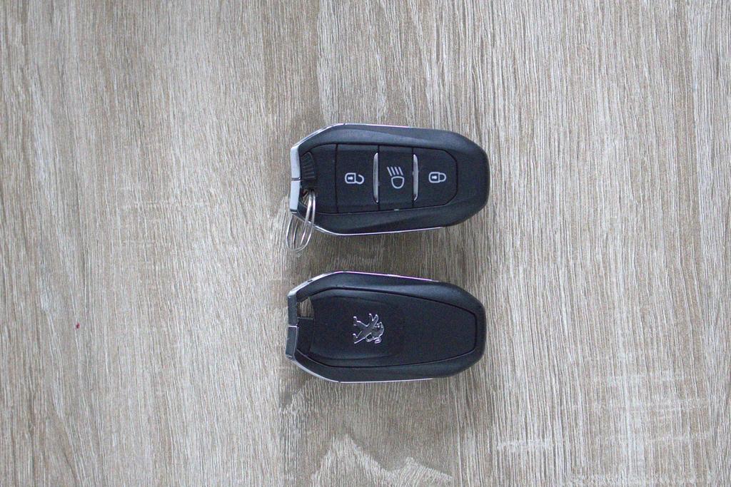 Peugeot 2008 Allure Pack 2020, Autos, Peugeot, Achat, 1250 kg, Euro 6, 700 kg