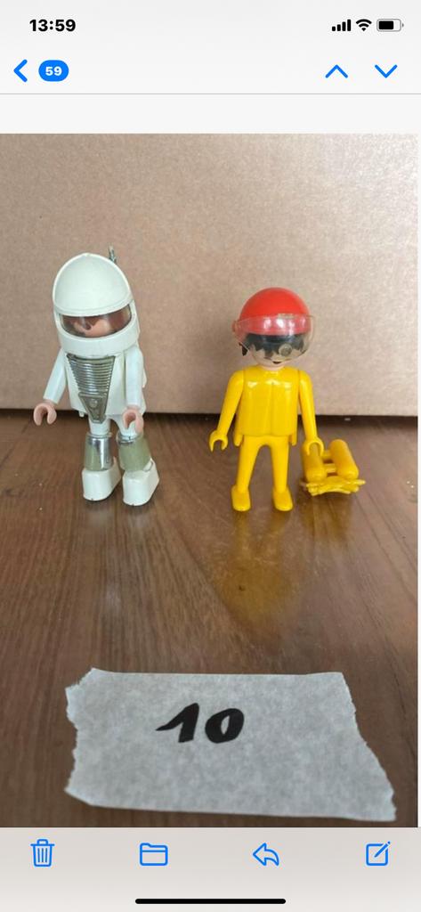 Vintage playmobil  1 duiker met fles 1 space man in pak, Enfants & Bébés, Jouets | Playmobil, Enlèvement, Utilisé
