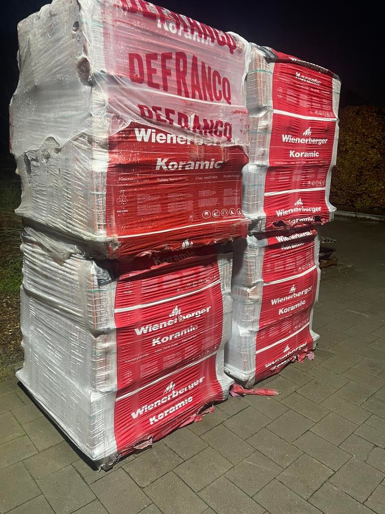 Pannen 451 natuurrood., Doe-het-zelf en Bouw, Ophalen, Steen of Klei, Nieuw, 15 m² of meer