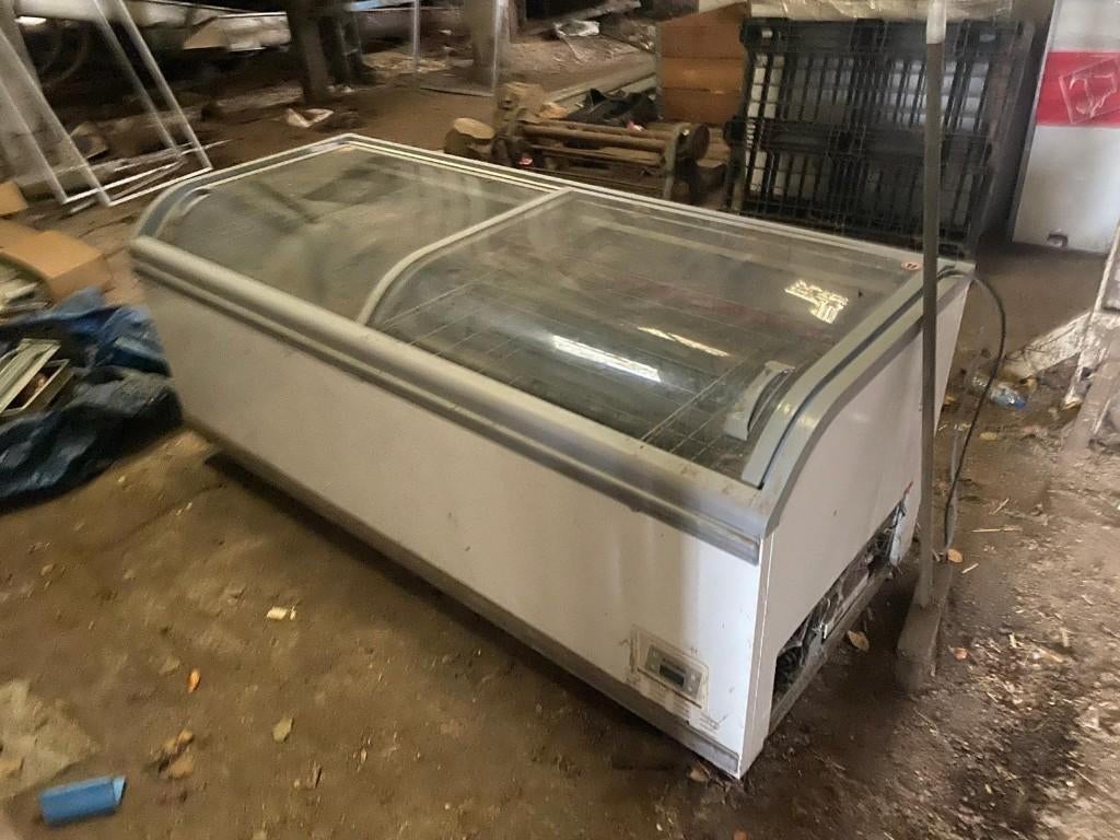 Grand attache pour congélateur, Congélateur, Comme neuf, Enlèvement, 60 à 90 cm