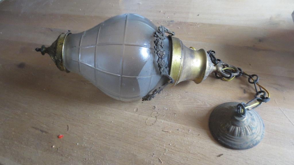 oude plafondlamp, Ophalen