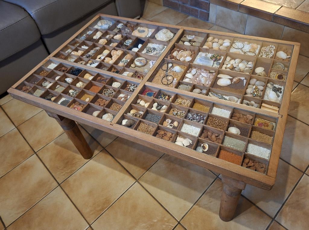 Table salon collectionneur à personnaliser., 50 à 100 cm, Utilisé, 50 à 100 cm, Rectangulaire