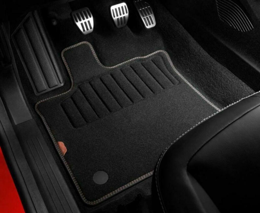 Renault Captur 2 automatten 8201711345, Auto's, Renault, Particulier, Te koop, Velours, Captur