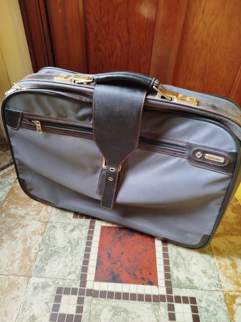 Samsonite reiskoffer in zeer goede staat, Handtassen en Accessoires, Tassen | Reistassen en Weekendtassen, Ophalen of Verzenden
