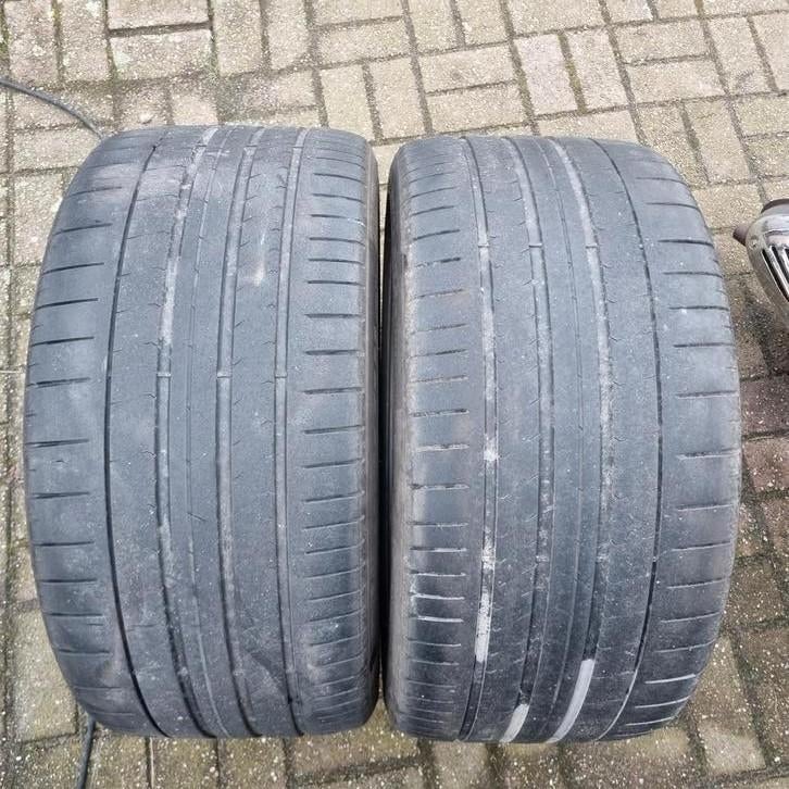 Pneus Porsche 315/35/22 2 Pirelli, Enlèvement