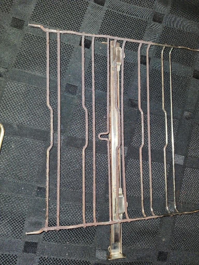 Je recherche grilles four encastrable, Electroménager, Enlèvement, Utilisé, Encastré, Four