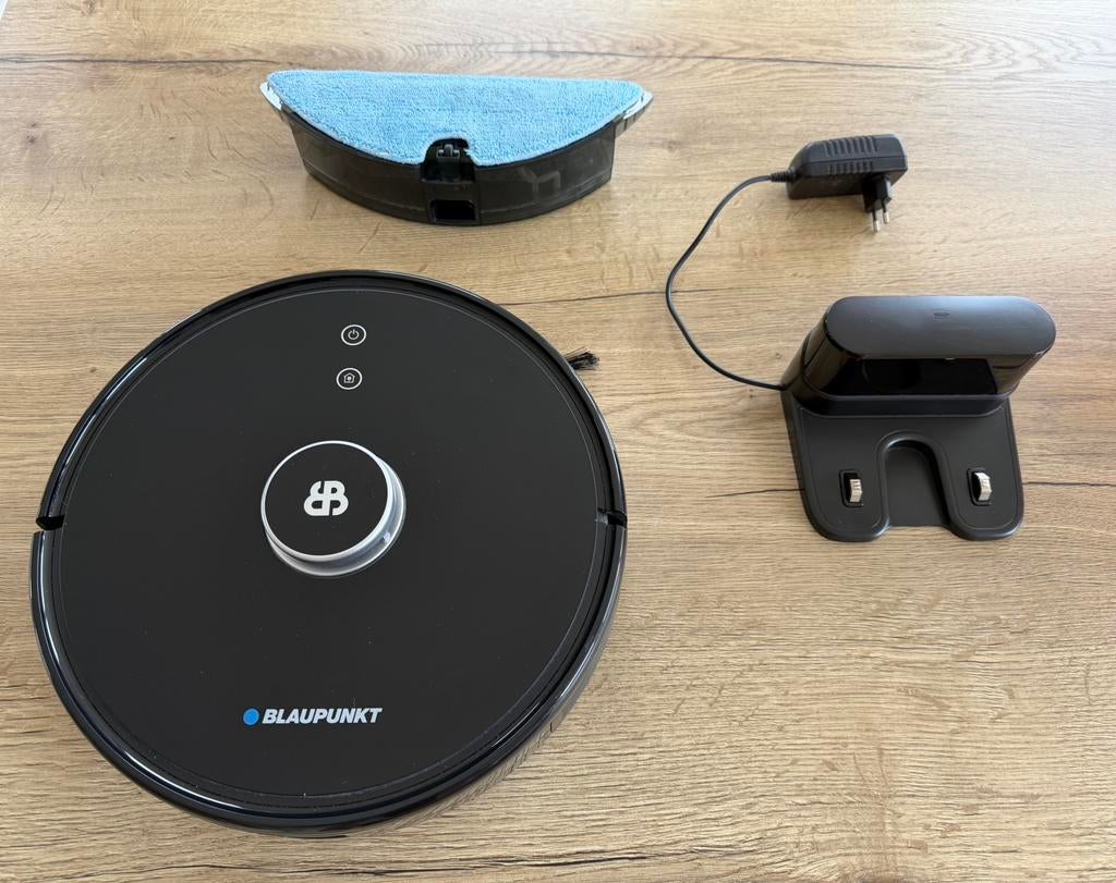 Robotstofzuiger met dweilfunctie - Blaupunkt, Ophalen, Zo goed als nieuw, Stofzuiger