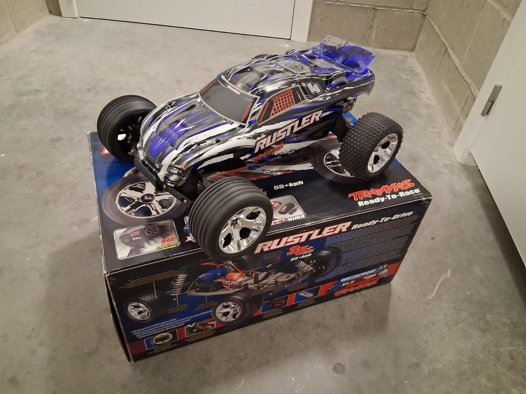 Traxxas Rustler 1/10 2wd - Slash 1/10 2wd, Hobby en Vrije tijd, Ophalen, Zo goed als nieuw