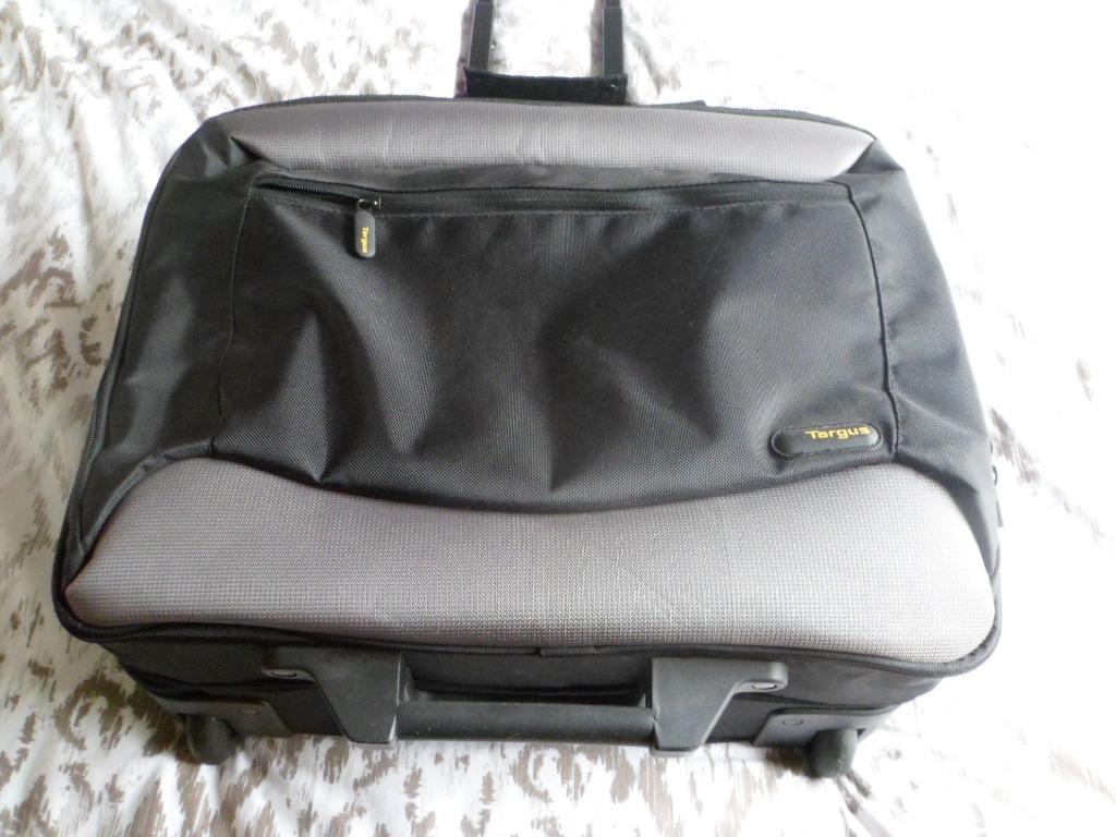 Targus Executieve Laptop trolly, Hard kunststof, 45 tot 55 cm, Nieuw, Wieltjes