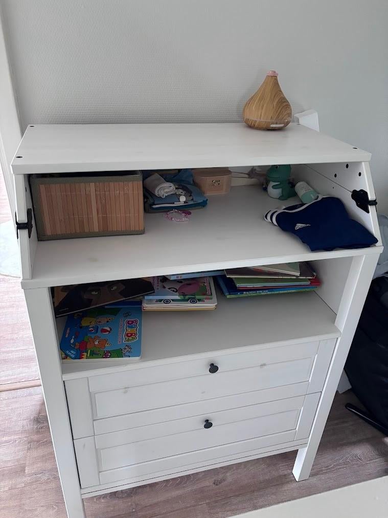 Verzorgtafel IKEA Sundvik, Kinderen en Baby's, Kinderkamer | Commodes en Kasten, Ophalen, Zo goed als nieuw, Commode