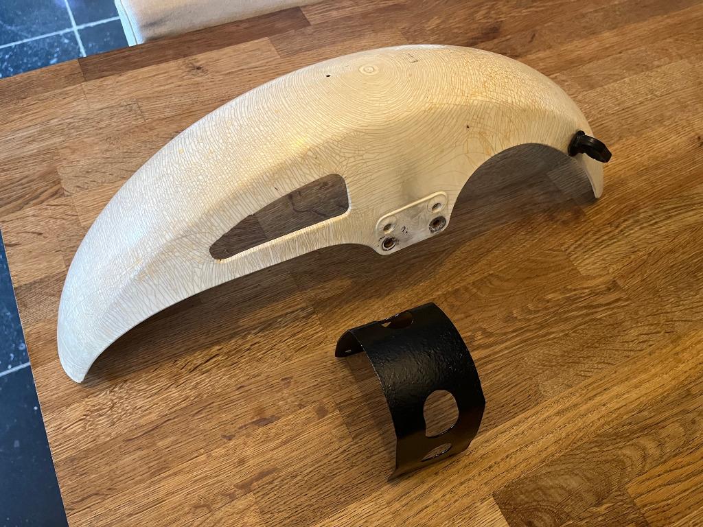 GARDE BOUE AVANT SUPPORT HONDA MB5, Enlèvement ou Envoi