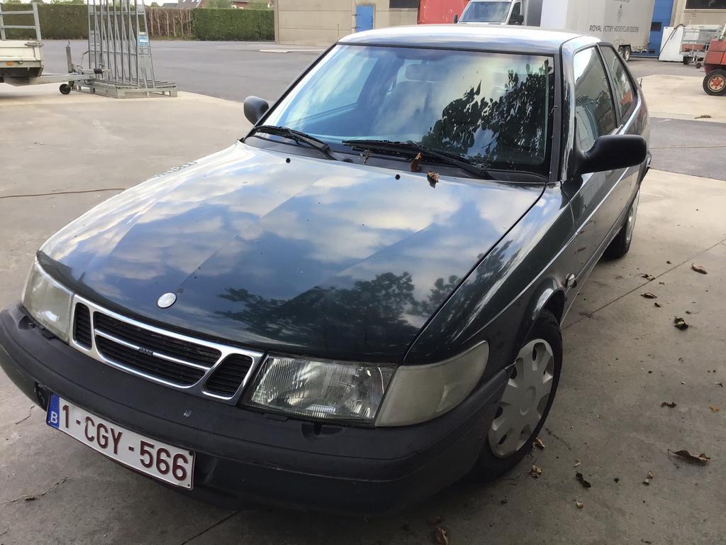 Te koop saab 900S bj 1997 145000km, Auto's, Saab, Voorwielaandrijving, 4 cilinders, Leder, Handgeschakeld