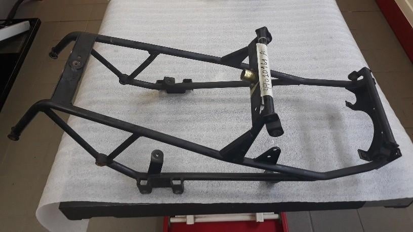 CADRE DE SUPPORT DUCATI 851 1991, Motos, DUCATI, Enlèvement ou Envoi, Utilisé, Jackierogier@outlook.be