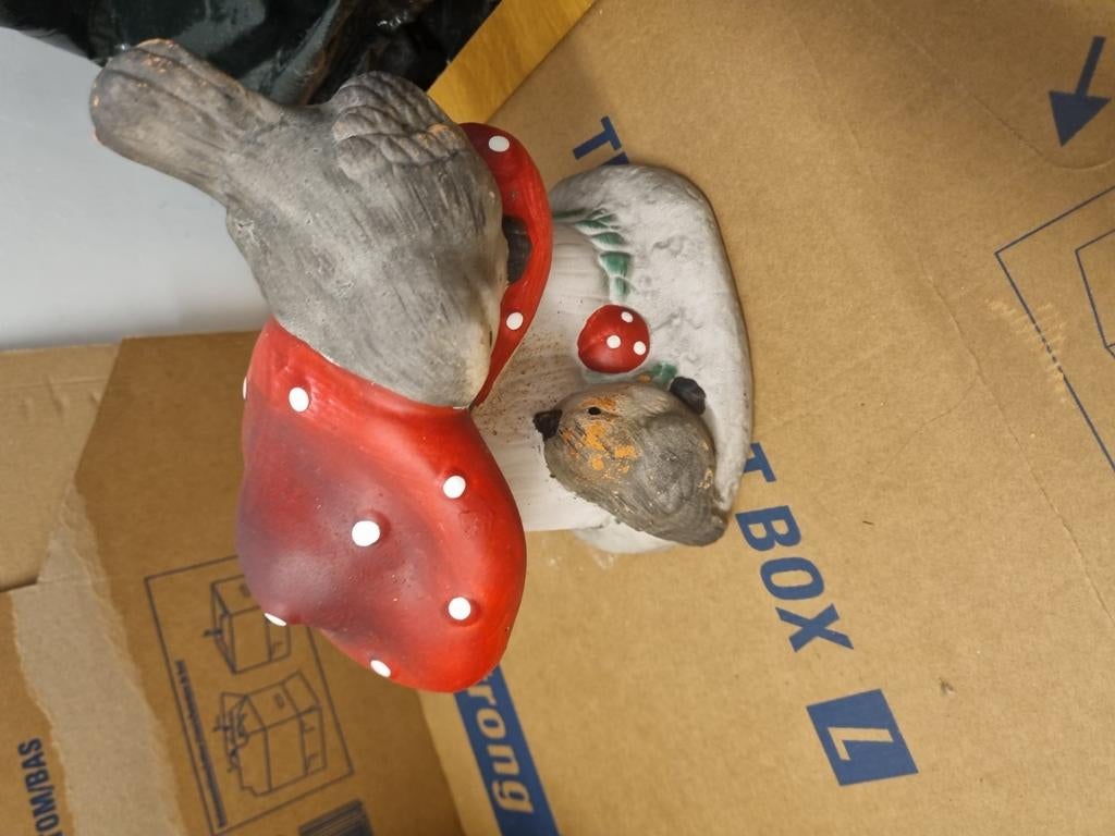 Paddestoelen met vogels, Tuin en Terras, Ophalen, Zo goed als nieuw