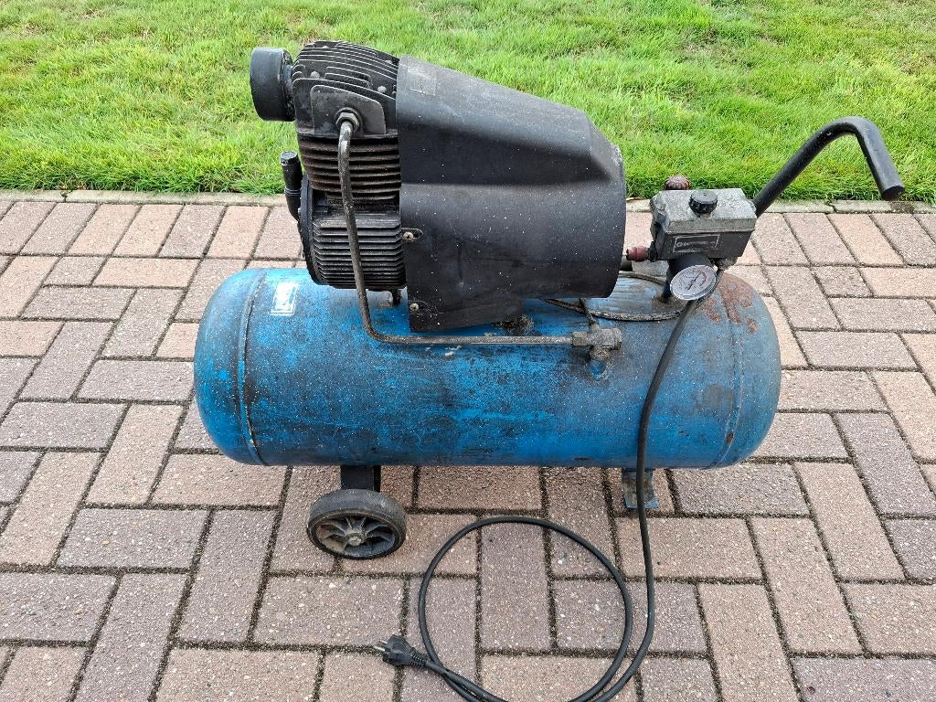 Compressor 50 L, Ophalen, Gebruikt, 25 tot 100 liter, 200 tot 400 liter/min