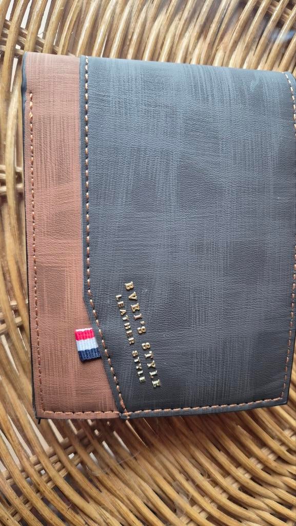 PORTEFEUILLE EN CUIR, Enlèvement ou Envoi, Cuir