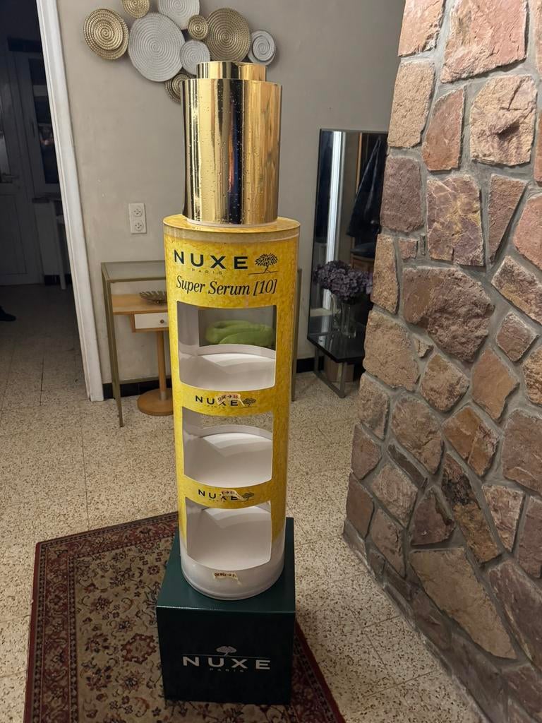 Nuxe-scherm, Ophalen, Zo goed als nieuw